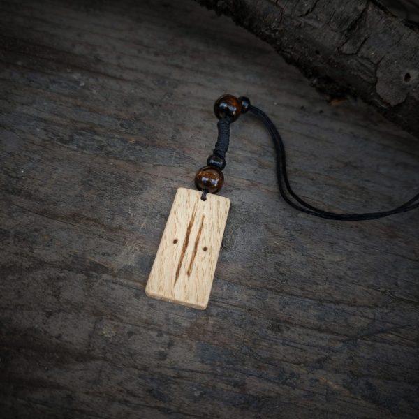 Ash wood and wooden pearls straight (Out of Stock)